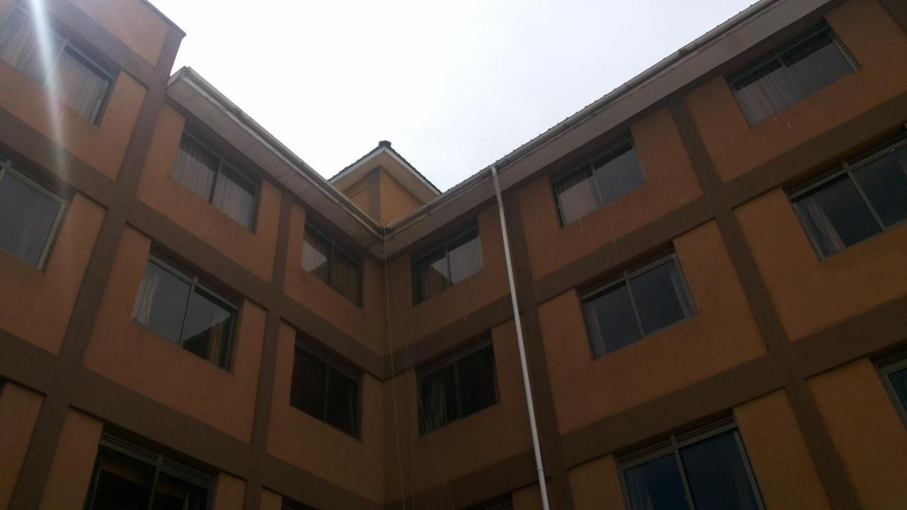 Palema Crown Hotel Gulu Exterior photo